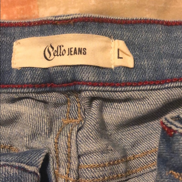 High waisted jean shorts - Picture 2 of 3